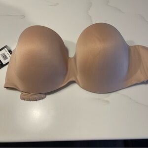 Maidenform Strapless Bra in Nude